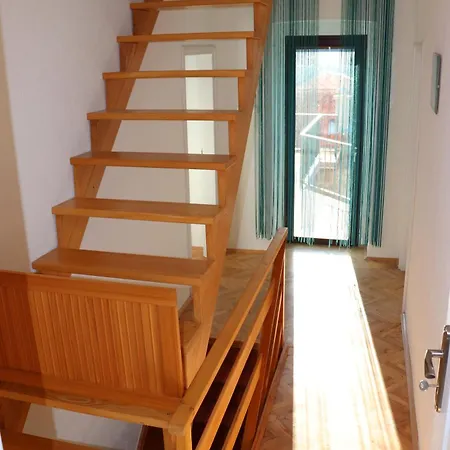 Franciska Holiday home *