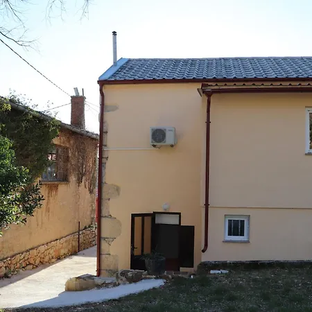 Holiday home Franciska Bribir (Primorje-Gorski Kotar)